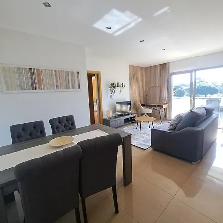 2 Bedroom Penthouse Olhos De Agua Appartement *